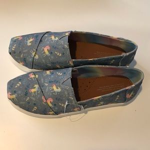 Unicorn Toms